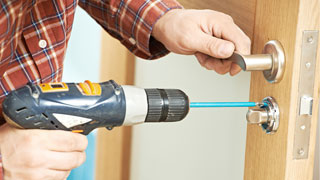 Automotive Locksmith at 02170, Massachusetts